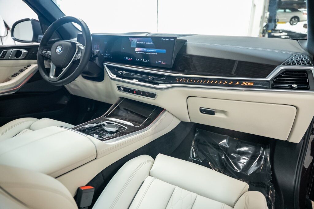 2024 BMW X5 xDrive50e Indianapolis IN