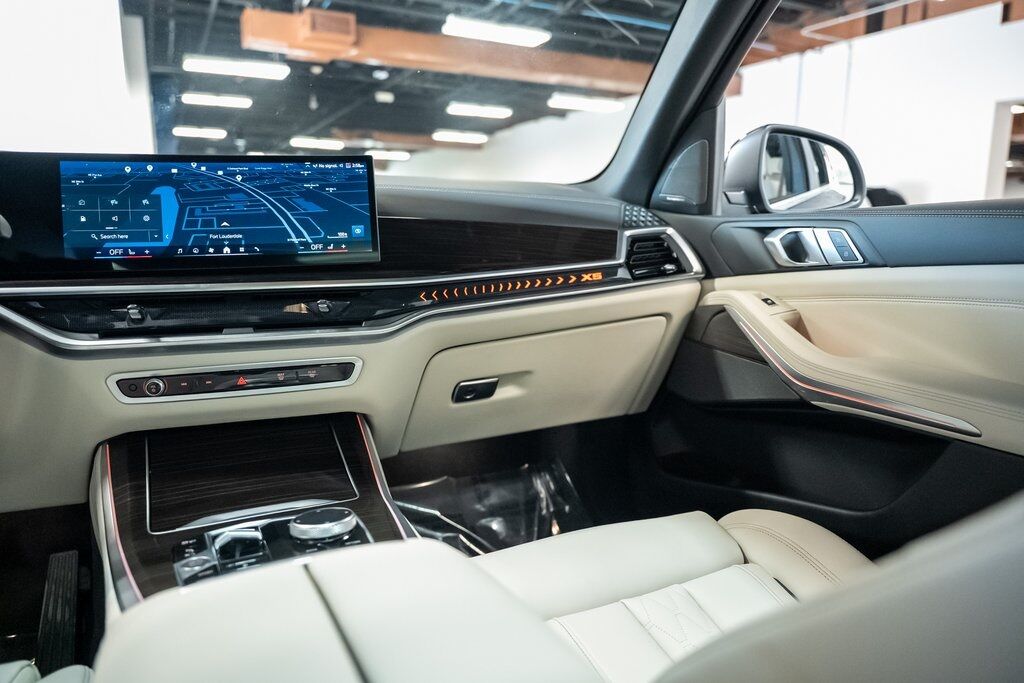 2024 BMW X5 xDrive50e Indianapolis IN