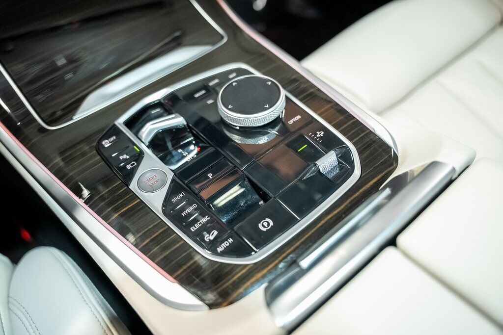 2024 BMW X5 xDrive50e Indianapolis IN