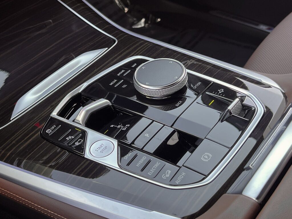 2024 BMW X5 xDrive50e Indianapolis IN