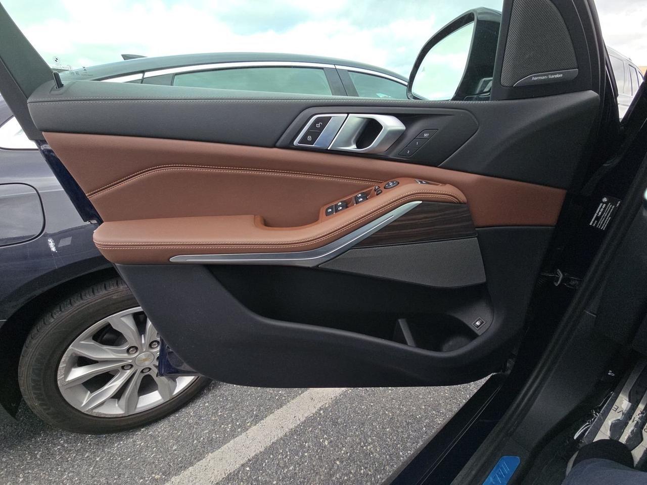 2024 BMW X5 xDrive50e M Sport Package Harman Kardon Sound Portland OR