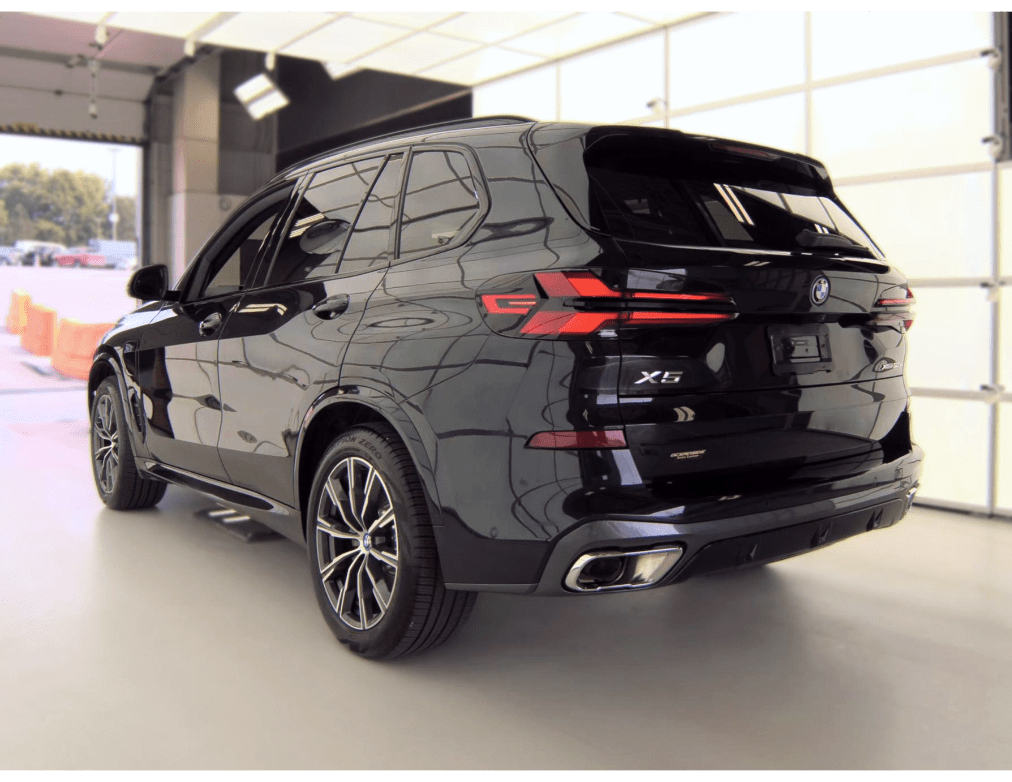 2024 BMW X5 xDrive50e Soft Close Doors Head Up Display Portland OR