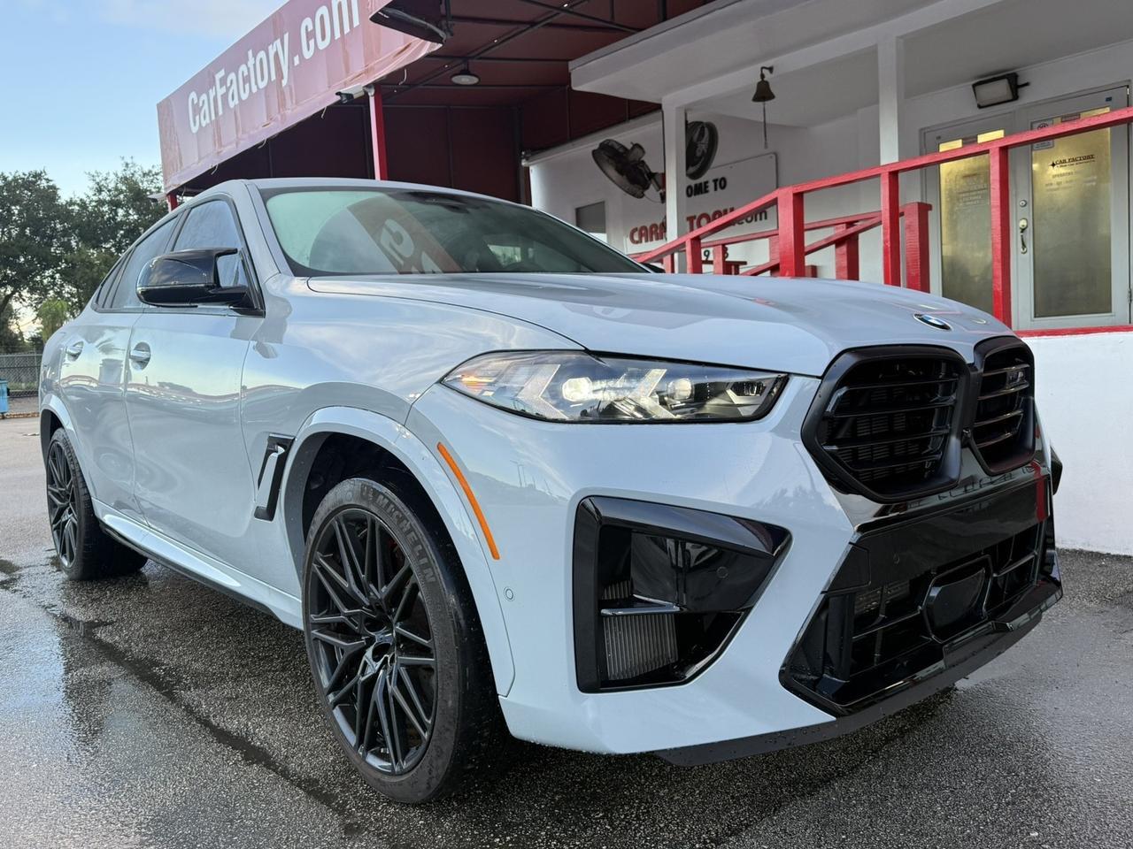 2024 BMW X6 M Hollywood FL