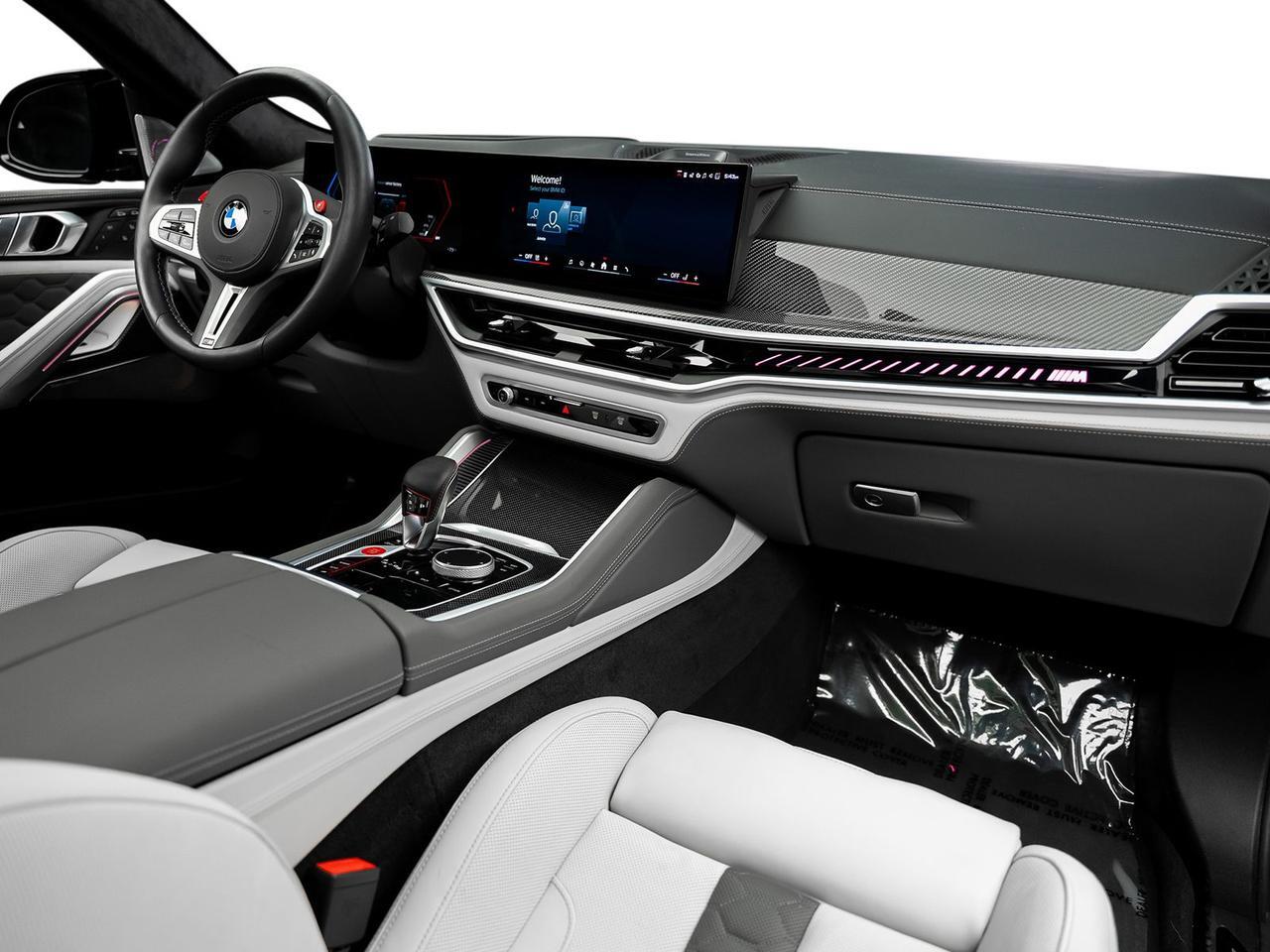 2024 BMW X6 M Base
