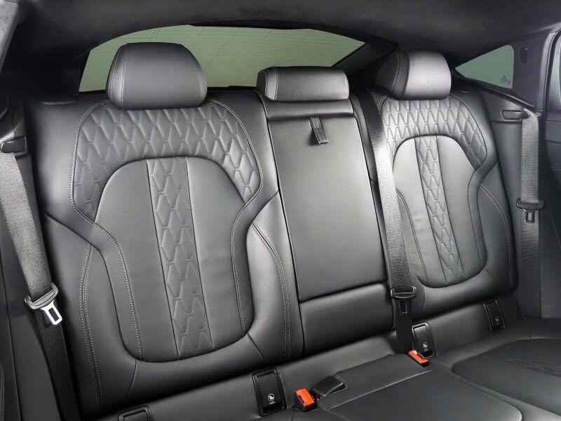 2024 BMW X6 M60i AWD *EXECUTIVE PKG, DRIVING ASSIST PRO, HEADS-UP DISPLAY, NAVIGATION, ADAPTIVE CRUISE, SAFETY ALERTS, 360 CAMERAS, PANO SKY LOUNGE ROOF, LEATHER, CLIMATE/MULTI-CONTOUR SEATS, HEATED STEERING, 22 INCH WHEELS, BOWERS & WILKINS Round Rock TX