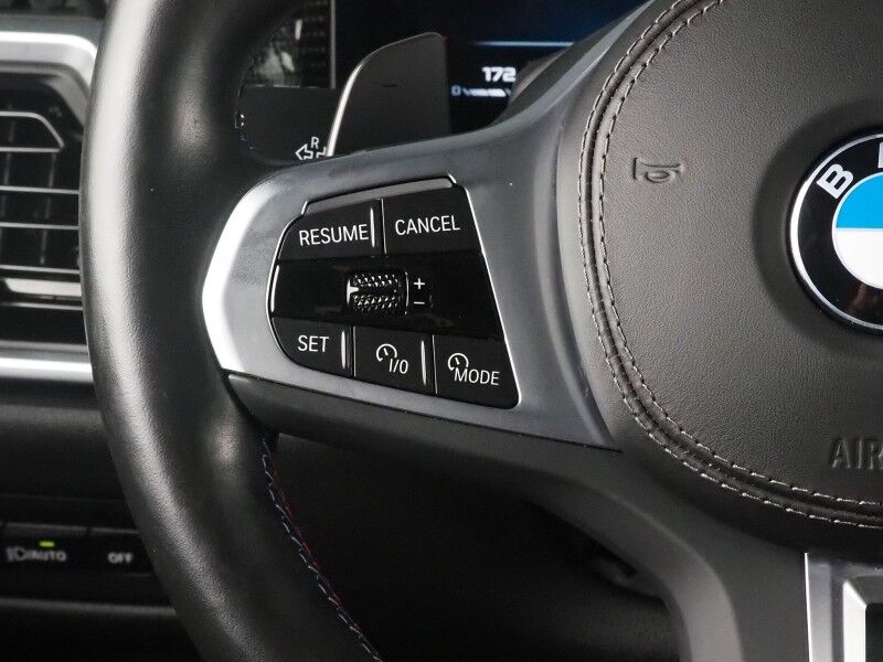 2024 BMW X6 M60i AWD *EXECUTIVE PKG, DRIVING ASSIST PRO, HEADS-UP DISPLAY, NAVIGATION, ADAPTIVE CRUISE, SAFETY ALERTS, 360 CAMERAS, PANO SKY LOUNGE ROOF, LEATHER, CLIMATE/MULTI-CONTOUR SEATS, HEATED STEERING, 22 INCH WHEELS, BOWERS & WILKINS Round Rock TX