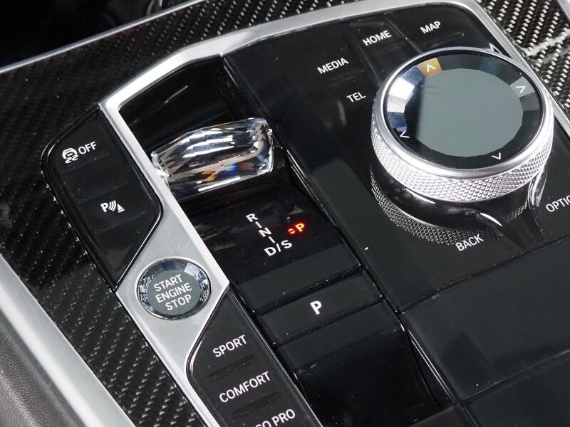 2024 BMW X6 M60i AWD *EXECUTIVE PKG, DRIVING ASSIST PRO, HEADS-UP DISPLAY, NAVIGATION, ADAPTIVE CRUISE, SAFETY ALERTS, 360 CAMERAS, PANO SKY LOUNGE ROOF, LEATHER, CLIMATE/MULTI-CONTOUR SEATS, HEATED STEERING, 22 INCH WHEELS, BOWERS & WILKINS Round Rock TX