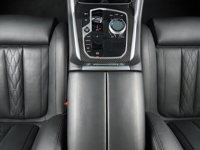 2024 BMW X6 M60i AWD *EXECUTIVE PKG, DRIVING ASSIST PRO, HEADS-UP DISPLAY, NAVIGATION, ADAPTIVE CRUISE, SAFETY ALERTS, 360 CAMERAS, PANO SKY LOUNGE ROOF, LEATHER, CLIMATE/MULTI-CONTOUR SEATS, HEATED STEERING, 22 INCH WHEELS, BOWERS & WILKINS Round Rock TX