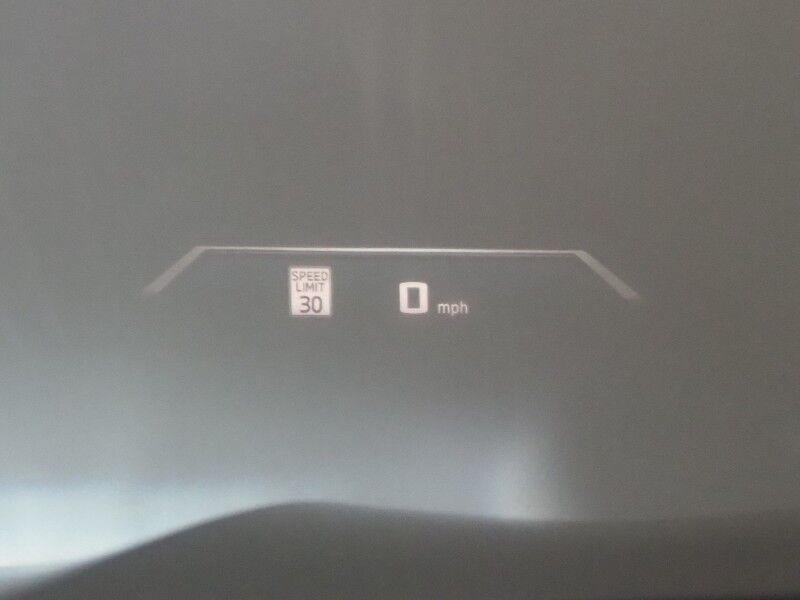 2024 BMW X6 M60i AWD *EXECUTIVE PKG, DRIVING ASSIST PRO, HEADS-UP DISPLAY, NAVIGATION, ADAPTIVE CRUISE, SAFETY ALERTS, 360 CAMERAS, PANO SKY LOUNGE ROOF, LEATHER, CLIMATE/MULTI-CONTOUR SEATS, HEATED STEERING, 22 INCH WHEELS, BOWERS & WILKINS Round Rock TX