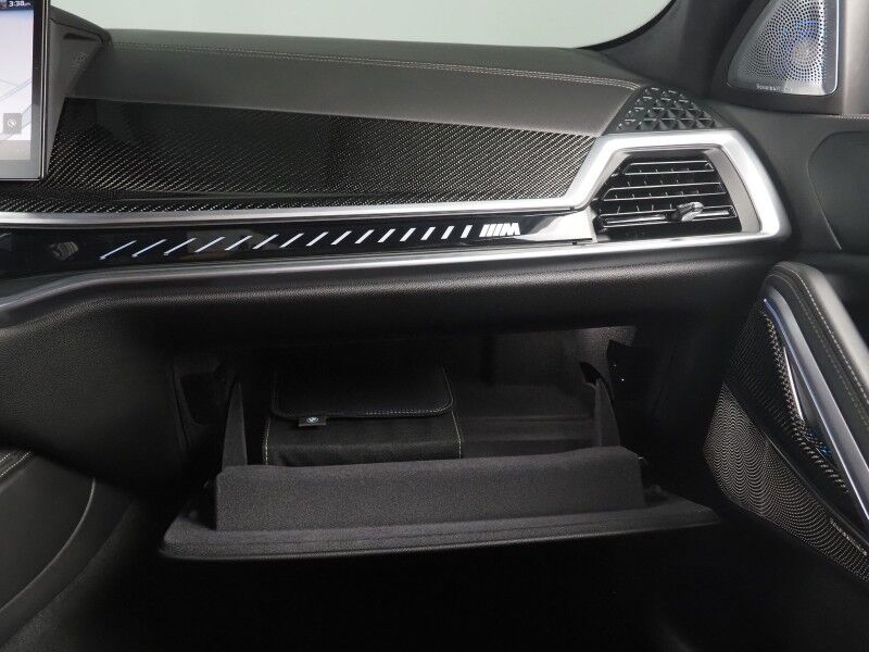 2024 BMW X6 M60i AWD *EXECUTIVE PKG, DRIVING ASSIST PRO, HEADS-UP DISPLAY, NAVIGATION, ADAPTIVE CRUISE, SAFETY ALERTS, 360 CAMERAS, PANO SKY LOUNGE ROOF, LEATHER, CLIMATE/MULTI-CONTOUR SEATS, HEATED STEERING, 22 INCH WHEELS, BOWERS & WILKINS Round Rock TX