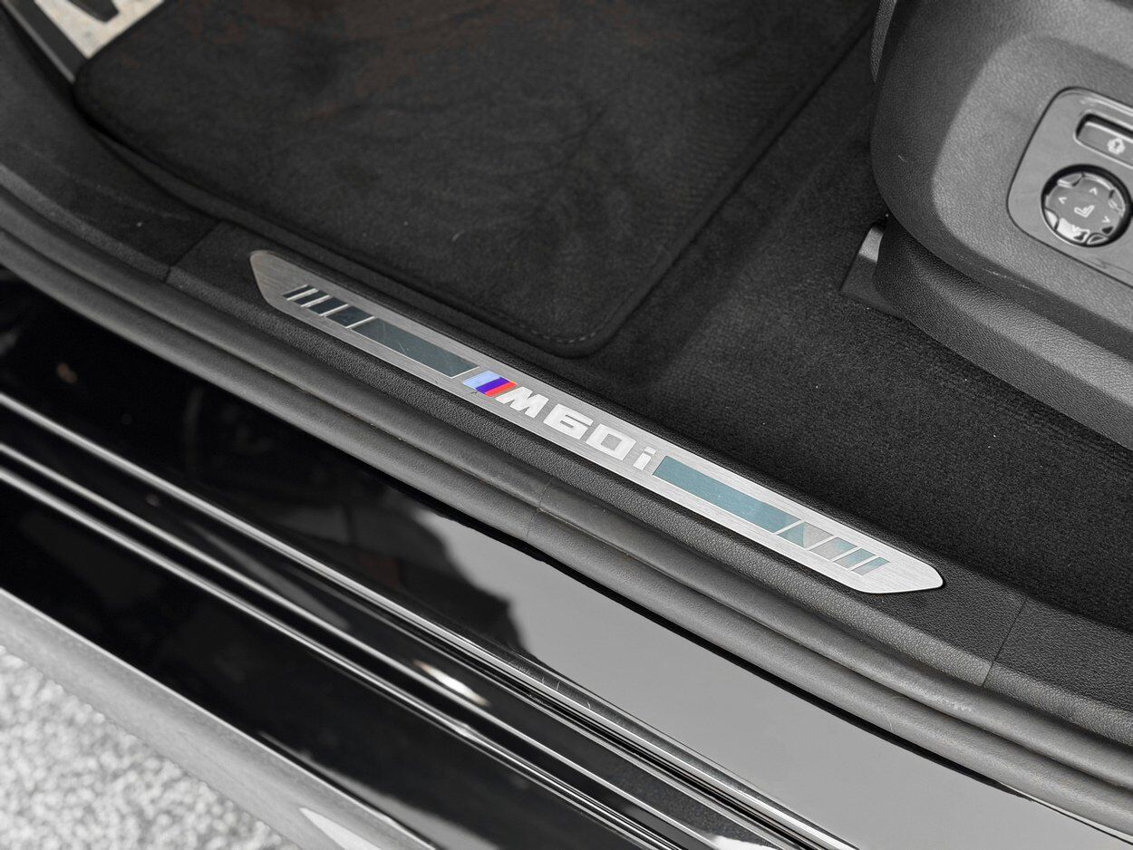 2024 BMW X6 M60i Bellevue WA