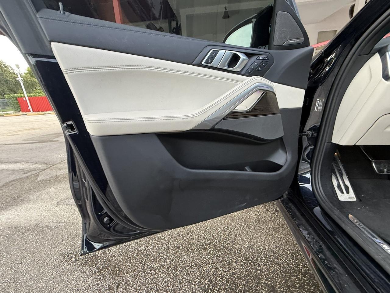 2024 BMW X6 M60i Hollywood FL
