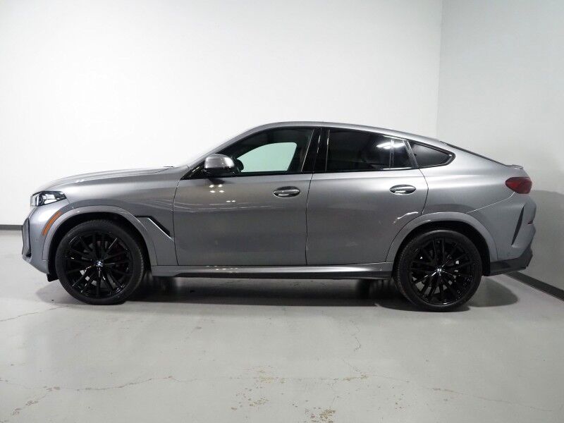 2024 BMW X6 xDrive40i AWD *M SPORT PRO, EXECUTIVE PKG, DRIVING ASSIST PRO, HEADS-UP DISPLAY, NAVIGATION, ADAPTIVE CRUISE, SAFETY ALERTS, 360 CAMERAS, PANO SKY LOUNGE ROOF, CLIMATE/MASSAGE SEATS, AUTOMATIC PARKING, HARMAN/KARDON, 22 INCH WHEELS Round Rock TX