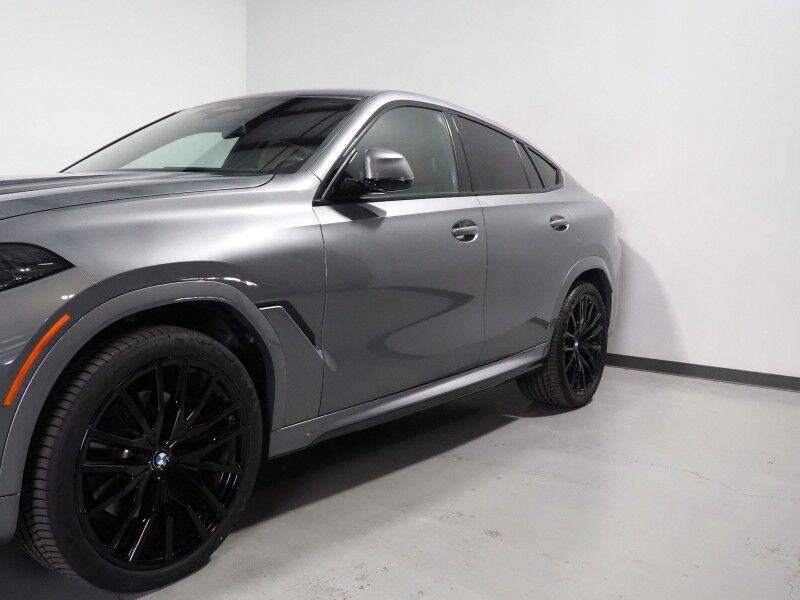 2024 BMW X6 xDrive40i AWD *M SPORT PRO, EXECUTIVE PKG, DRIVING ASSIST PRO, HEADS-UP DISPLAY, NAVIGATION, ADAPTIVE CRUISE, SAFETY ALERTS, 360 CAMERAS, PANO SKY LOUNGE ROOF, CLIMATE/MASSAGE SEATS, AUTOMATIC PARKING, HARMAN/KARDON, 22 INCH WHEELS Round Rock TX