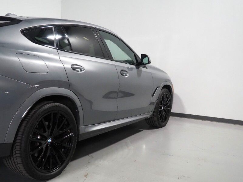 2024 BMW X6 xDrive40i AWD *M SPORT PRO, EXECUTIVE PKG, DRIVING ASSIST PRO, HEADS-UP DISPLAY, NAVIGATION, ADAPTIVE CRUISE, SAFETY ALERTS, 360 CAMERAS, PANO SKY LOUNGE ROOF, CLIMATE/MASSAGE SEATS, AUTOMATIC PARKING, HARMAN/KARDON, 22 INCH WHEELS Round Rock TX