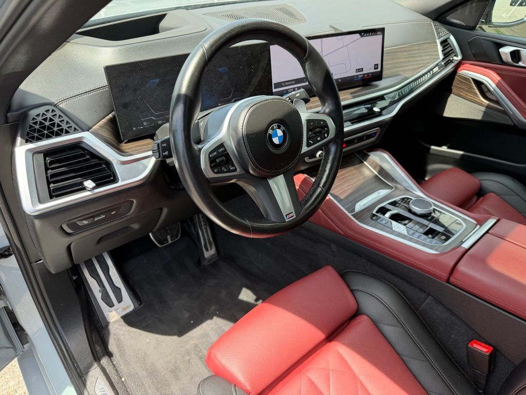 2024 BMW X6 xDrive40i Orange MA