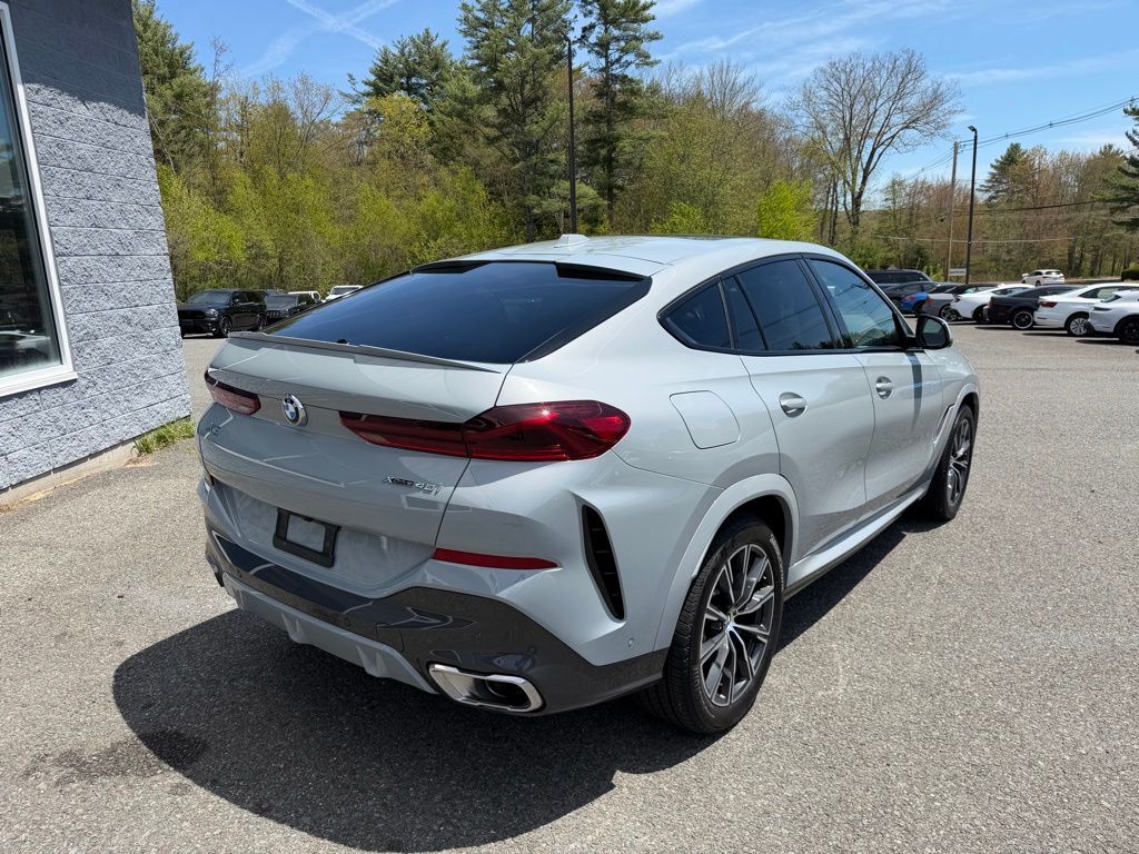 2024 BMW X6 xDrive40i Orange MA