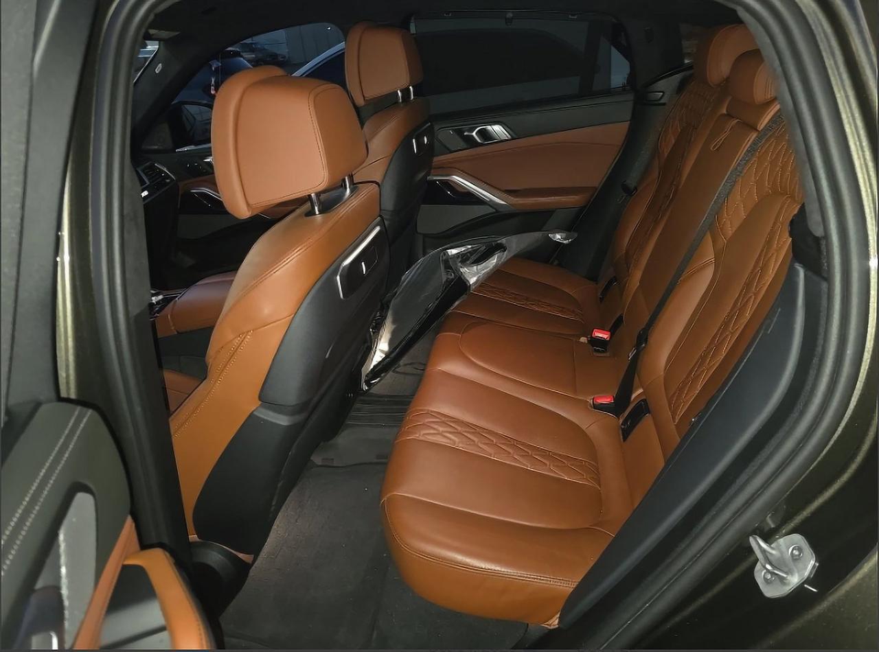 2024 BMW X6 xDrive40i Gladstone OR