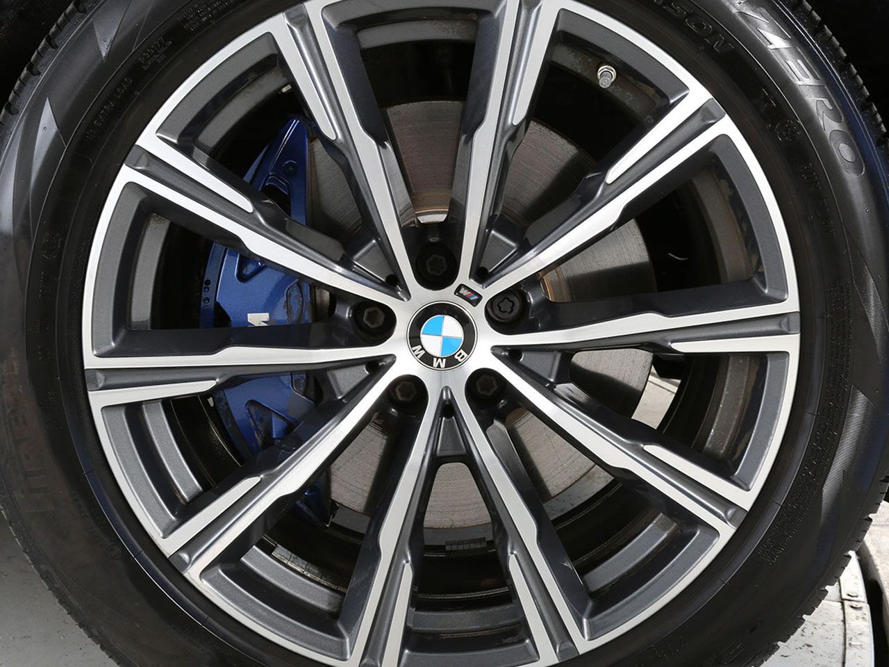 2024 BMW X6 xDrive40i Indianapolis IN