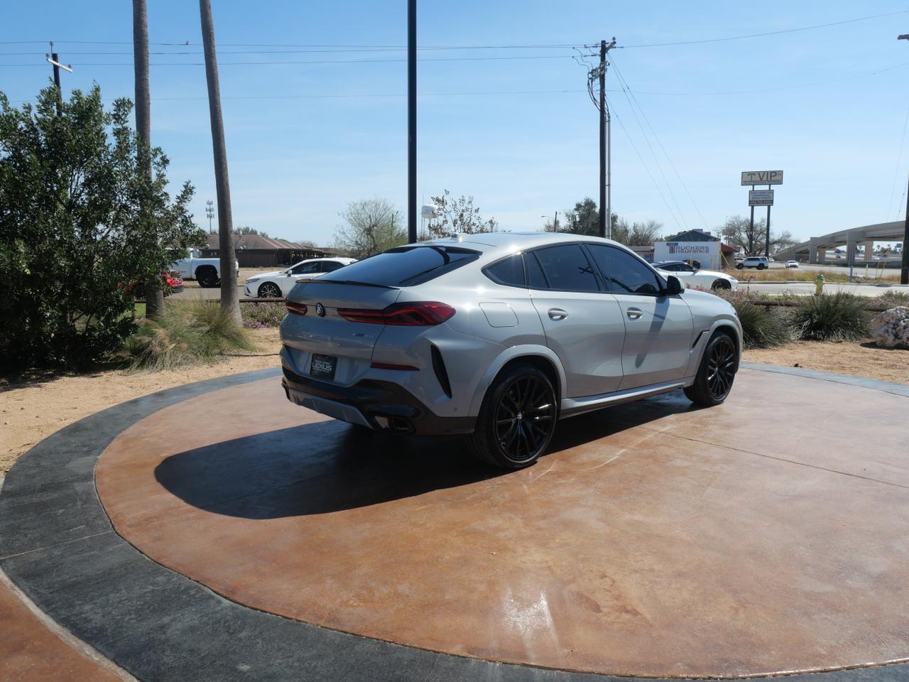 2024 BMW X6 xDrive40i