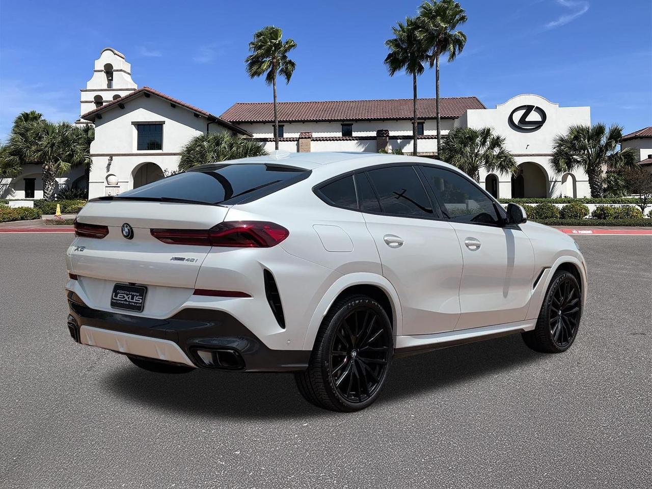2024 BMW X6 xDrive40i