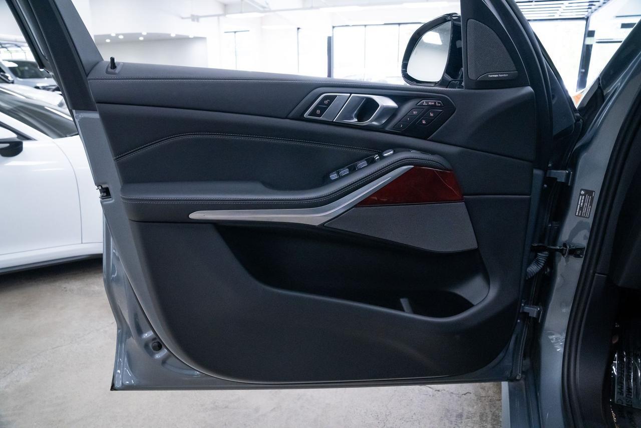 2024 BMW X7 ALPINA XB7 1 Owner Vented Seats Panoramic Sky Lounge LED Roof Portland OR