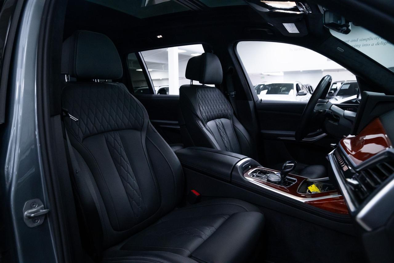 2024 BMW X7 ALPINA XB7 1 Owner Vented Seats Panoramic Sky Lounge LED Roof Portland OR