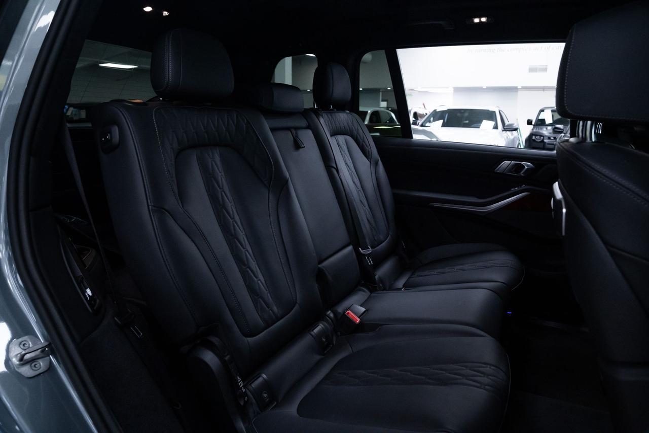 2024 BMW X7 ALPINA XB7 1 Owner Vented Seats Panoramic Sky Lounge LED Roof Portland OR