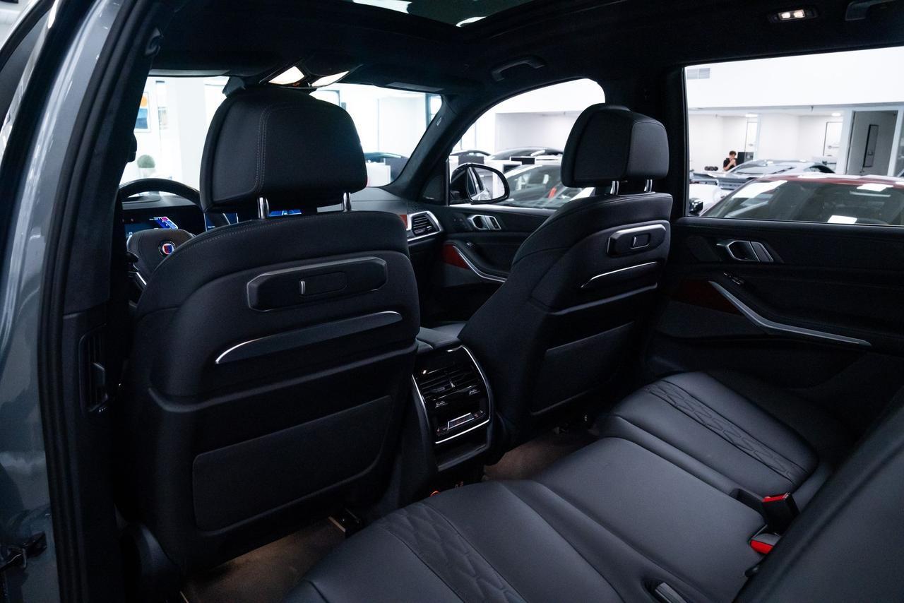 2024 BMW X7 ALPINA XB7 1 Owner Vented Seats Panoramic Sky Lounge LED Roof Portland OR