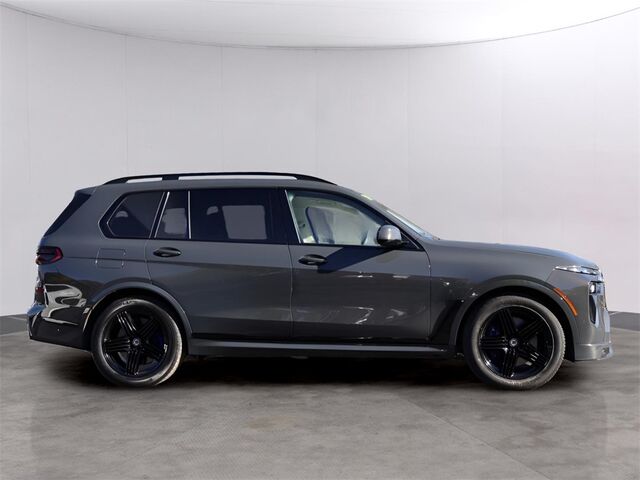 2024 BMW X7 ALPINA XB7 Oshkosh WI 2024 BMW X7 ALPINA XB7 Oshkosh WI