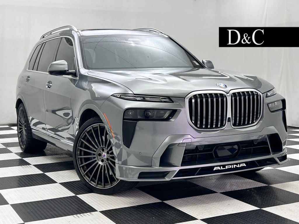 2024 BMW X7