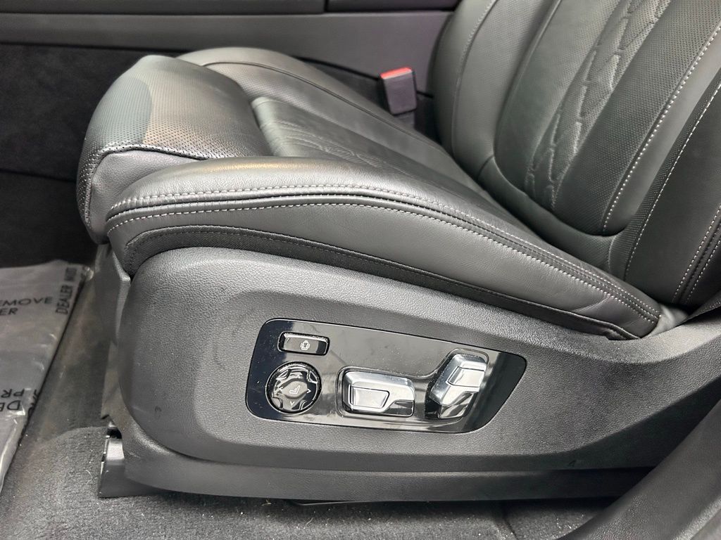 2024 BMW X7 ALPINA XB7 Portland OR