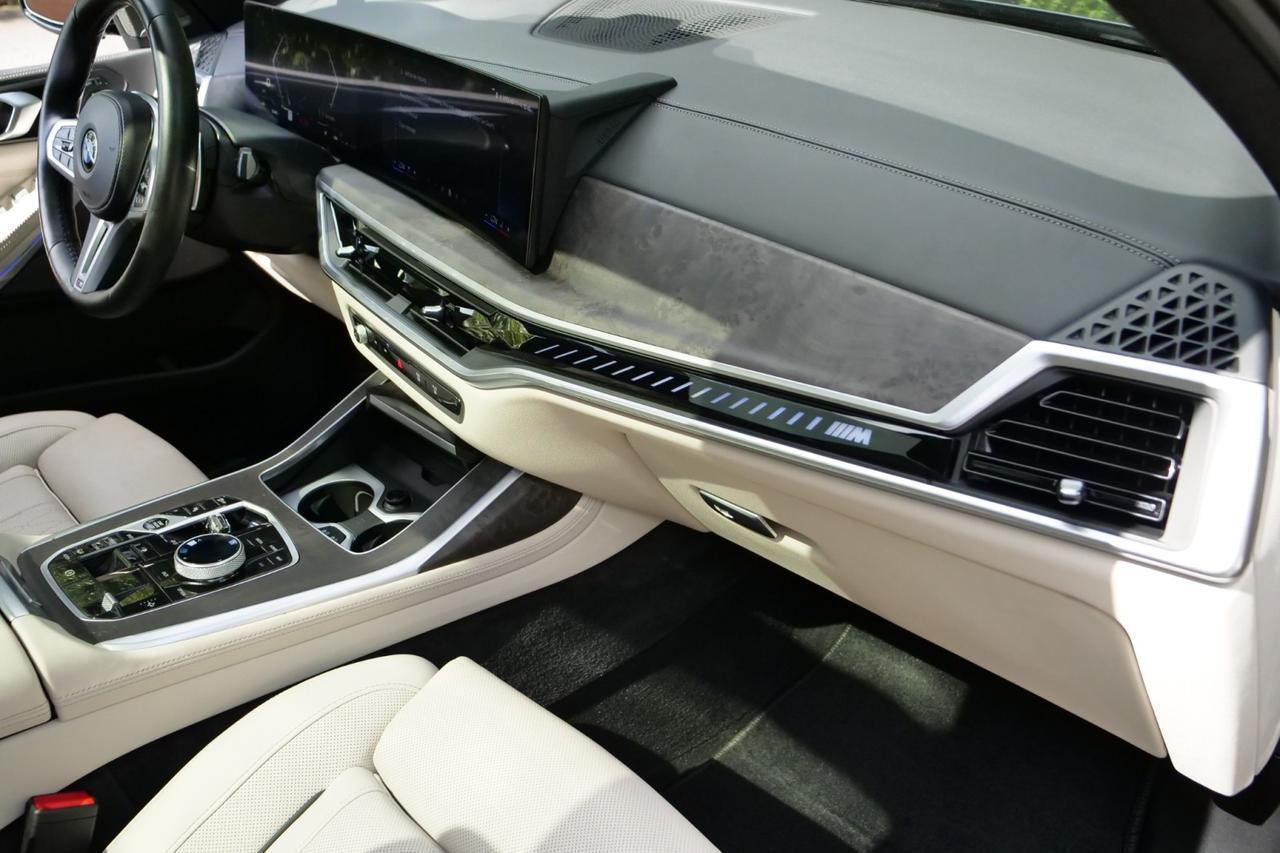 2024 BMW X7 M60i / AWD / Executive Package / Comfort Package! Lincolnton NC