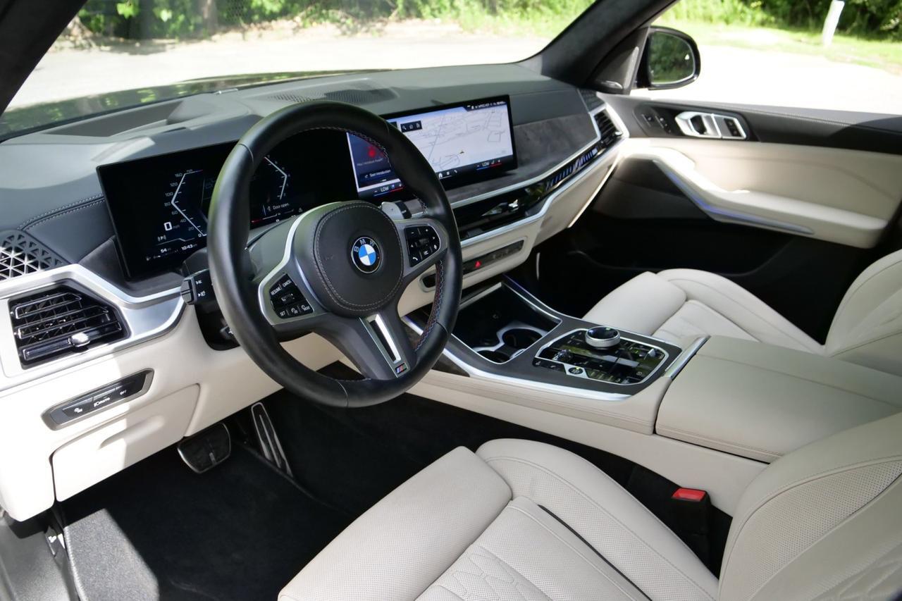 2024 BMW X7 M60i / AWD / Executive Package / Comfort Package! Lincolnton NC