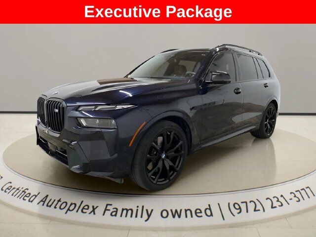 2024 BMW X7 M60i