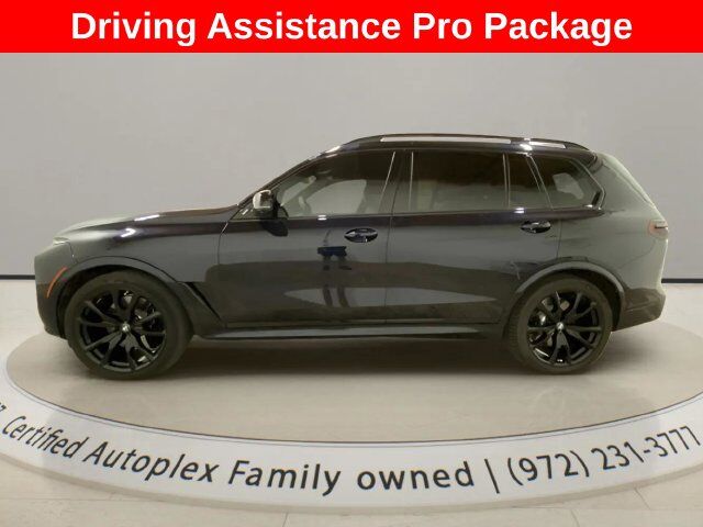 2024 BMW X7 M60i