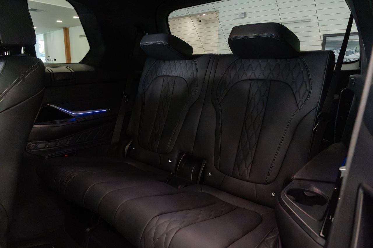 2024 BMW X7 M60i Gladstone OR