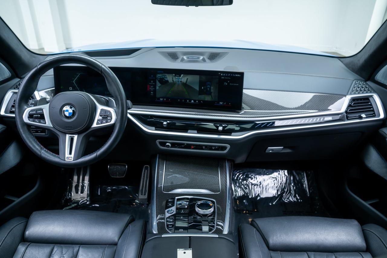 2024 BMW X7 M60i M Sport Package / Executive Package / Gentian Blue Portland OR