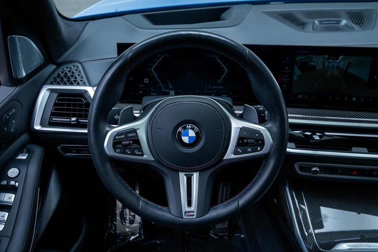 2024 BMW X7 M60i M Sport Package / Executive Package / Gentian Blue Portland OR