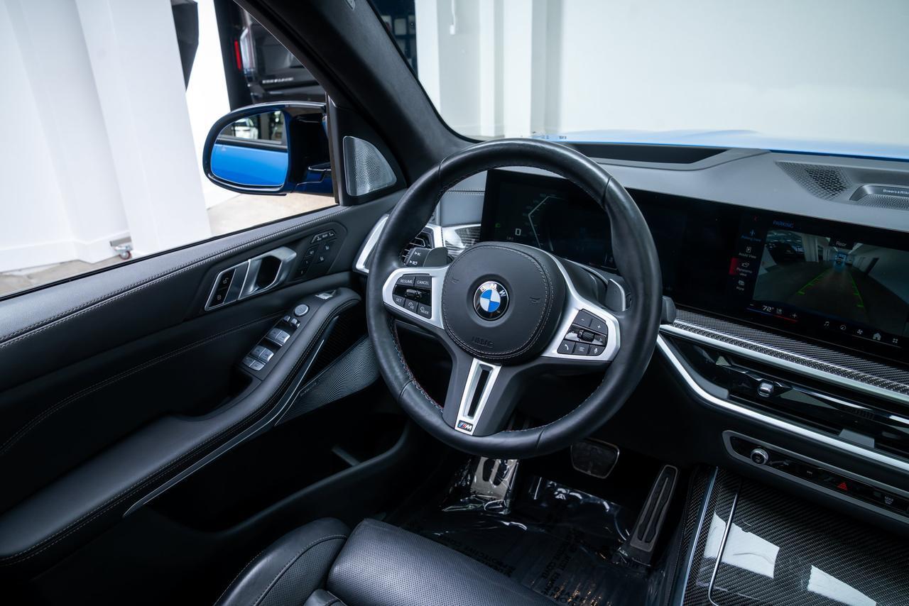 2024 BMW X7 M60i M Sport Package / Executive Package / Gentian Blue Portland OR