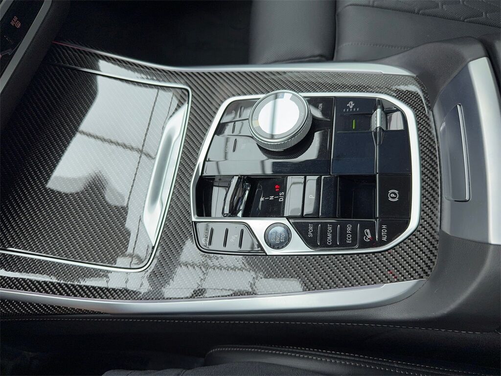 2024 Bmw X7 M60i photo 35