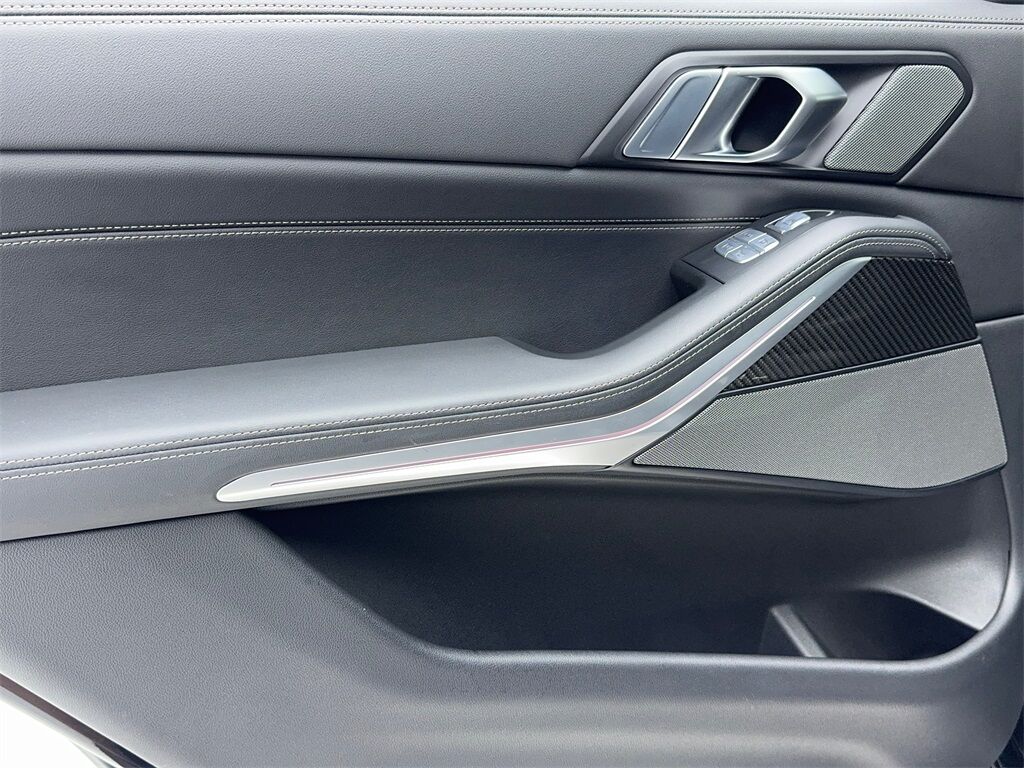 2024 Bmw X7 M60i photo 45