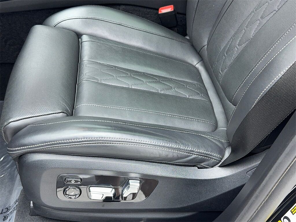 2024 Bmw X7 M60i photo 39