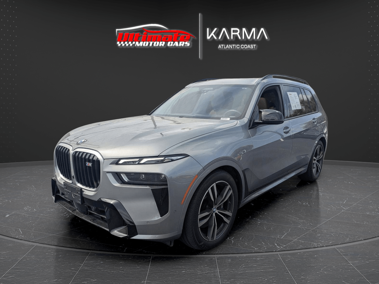 2024 BMW X7 M60i
