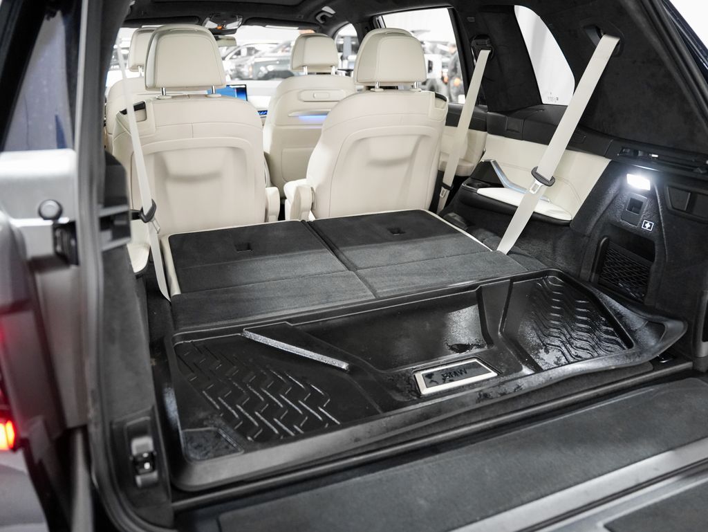 2024 BMW X7 M60i Tigard OR