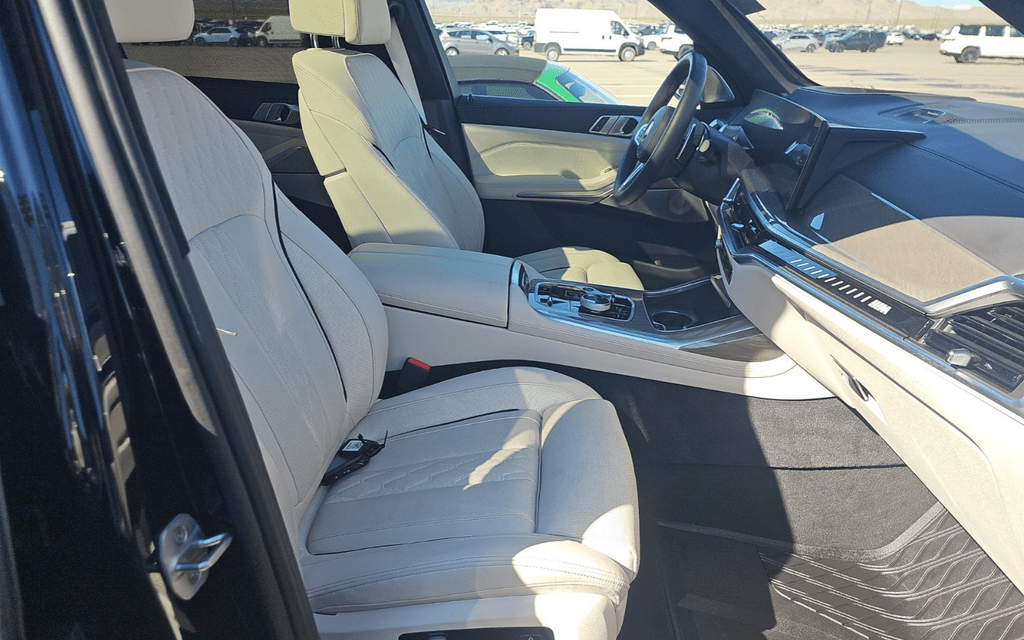 2024 BMW X7 M60i Tigard OR