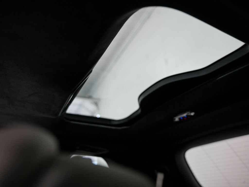 2024 BMW X7 M60i Tigard OR