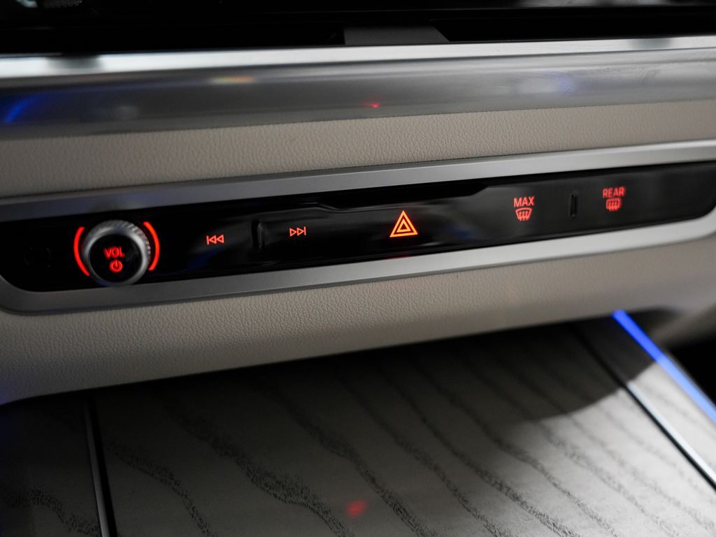 2024 BMW X7 M60i Tigard OR