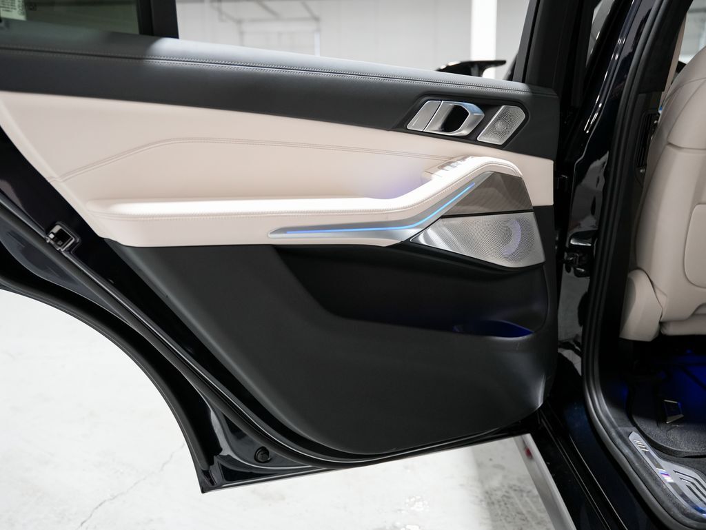 2024 BMW X7 M60i Tigard OR