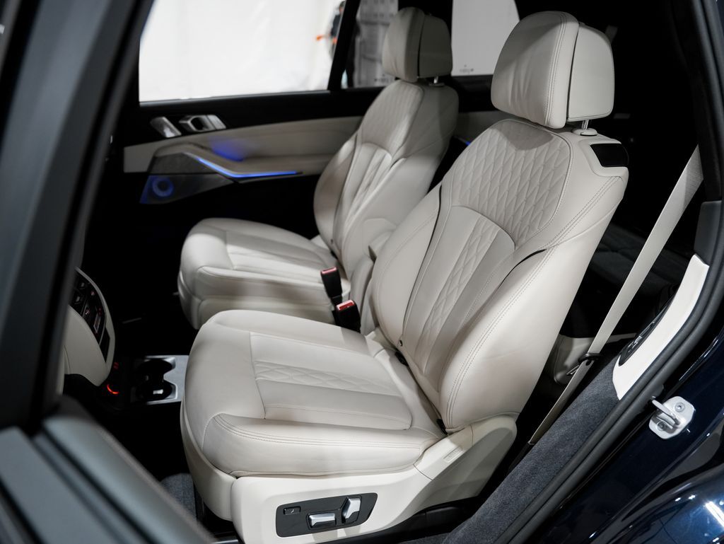 2024 BMW X7 M60i Tigard OR